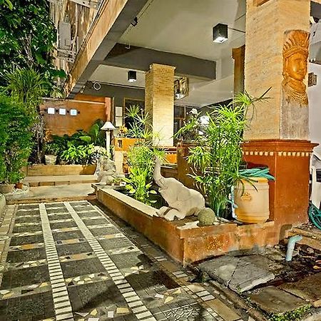 Grace Boutique House Hotell Chiang Mai Exteriör bild