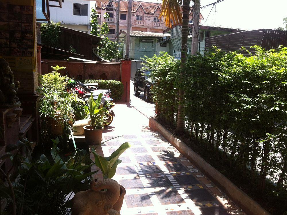 Grace Boutique House Hotell Chiang Mai Exteriör bild