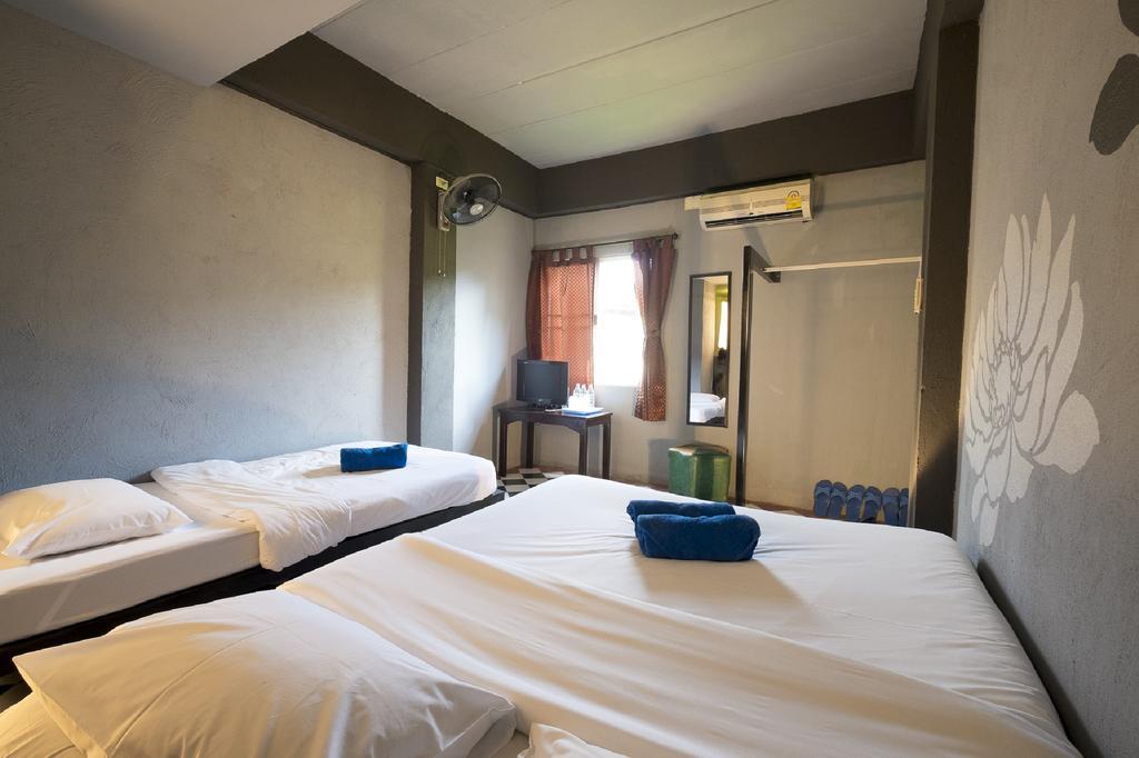 Grace Boutique House Hotell Chiang Mai Rum bild
